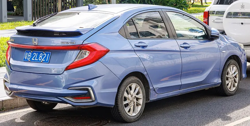Forget the SUV Obsession: What India's Compact Car King Teaches Us About Smarter Daily Driving